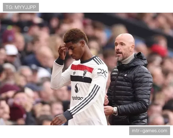 布伦特福德状态低迷，惨败引发球迷担忧