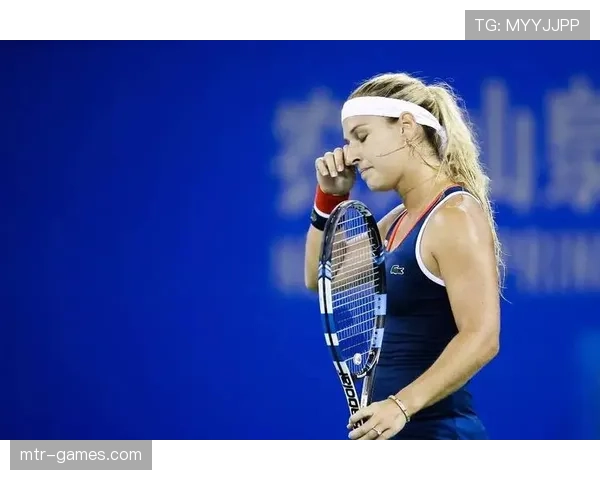 托尼娅哈丁的生活真跟花边新闻一个频道，冰场上的狠角色居然还有这么疯狂的私生活？