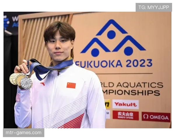 覃海洋这生活真有料，赛场上一秒变战神，家里摸鱼王上线！